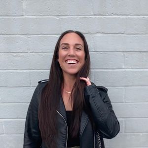 Meet your Posher, Jennifer